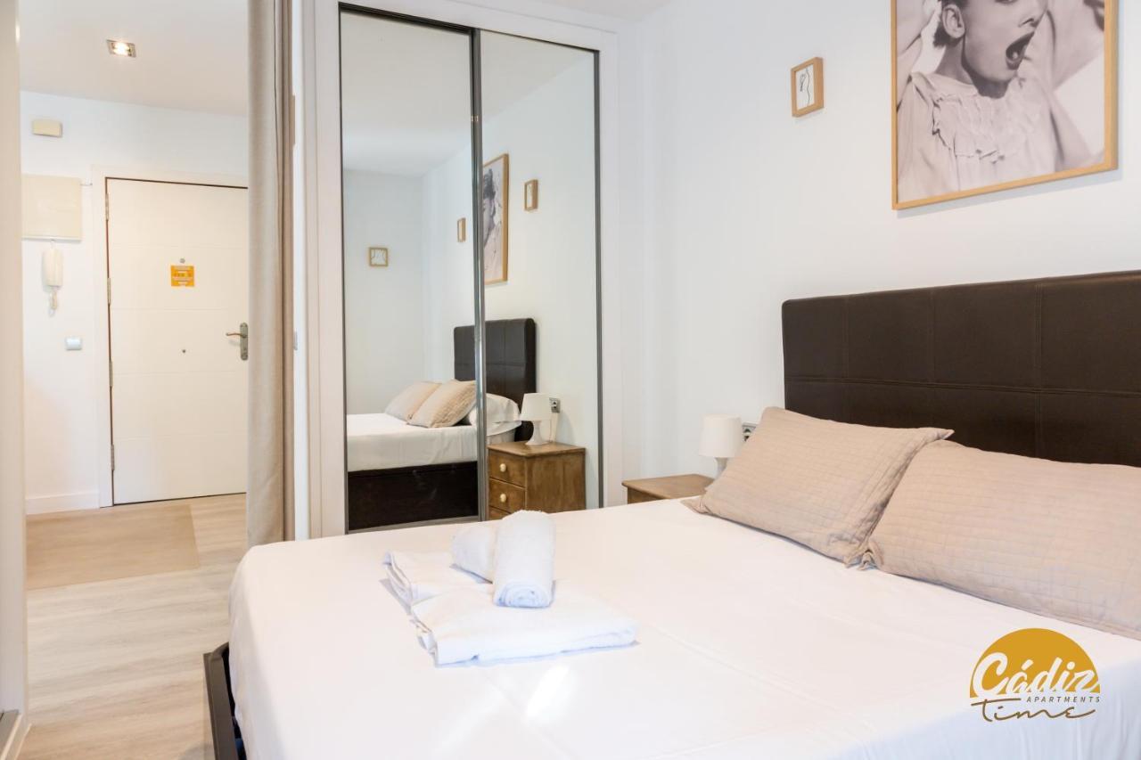Estudio Plaza Mina By Cadiz Time Exterior foto